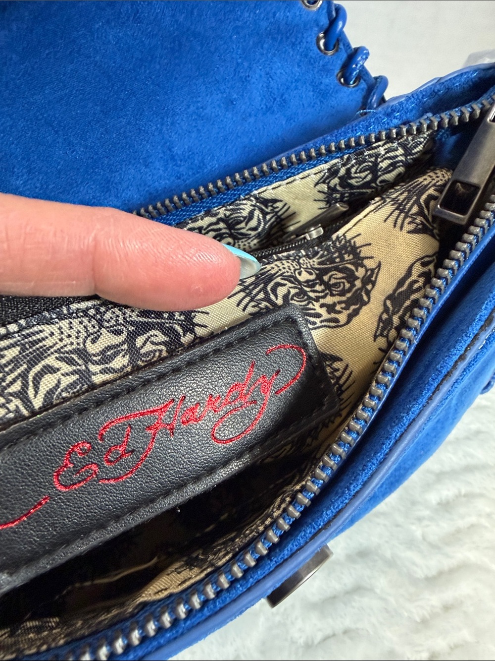 Ed Hardy Blue Suede Shoulder Bag with Round Coin Pouch - Picture 7 of 7